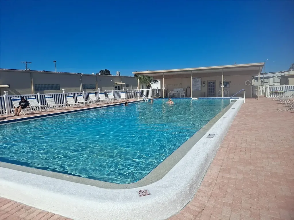 4221 11th Street E Ellenton FL 34222