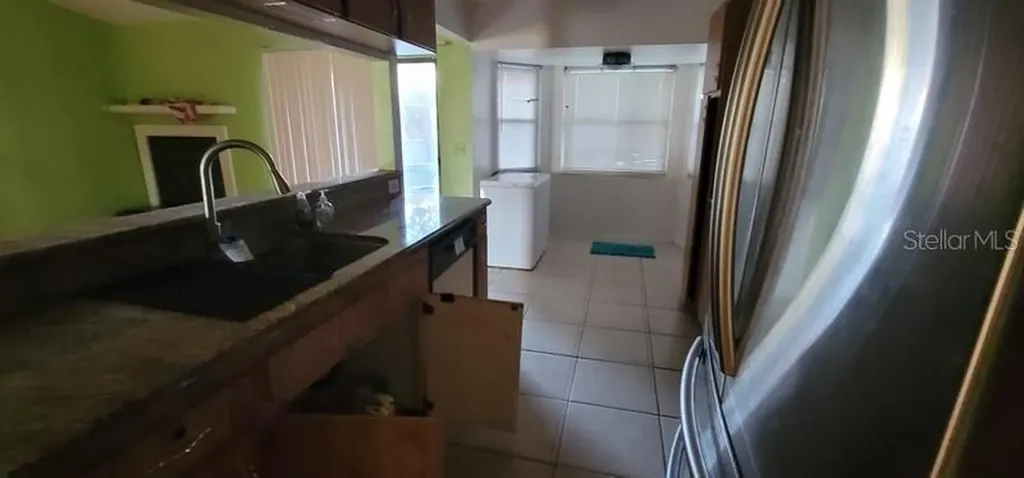 20733 Melville Street Orlando FL 32833