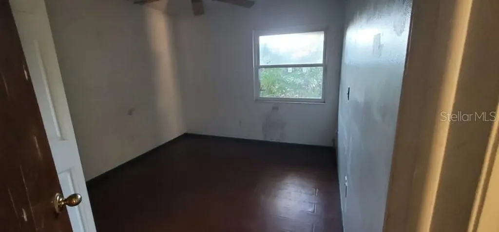 20733 Melville Street Orlando FL 32833