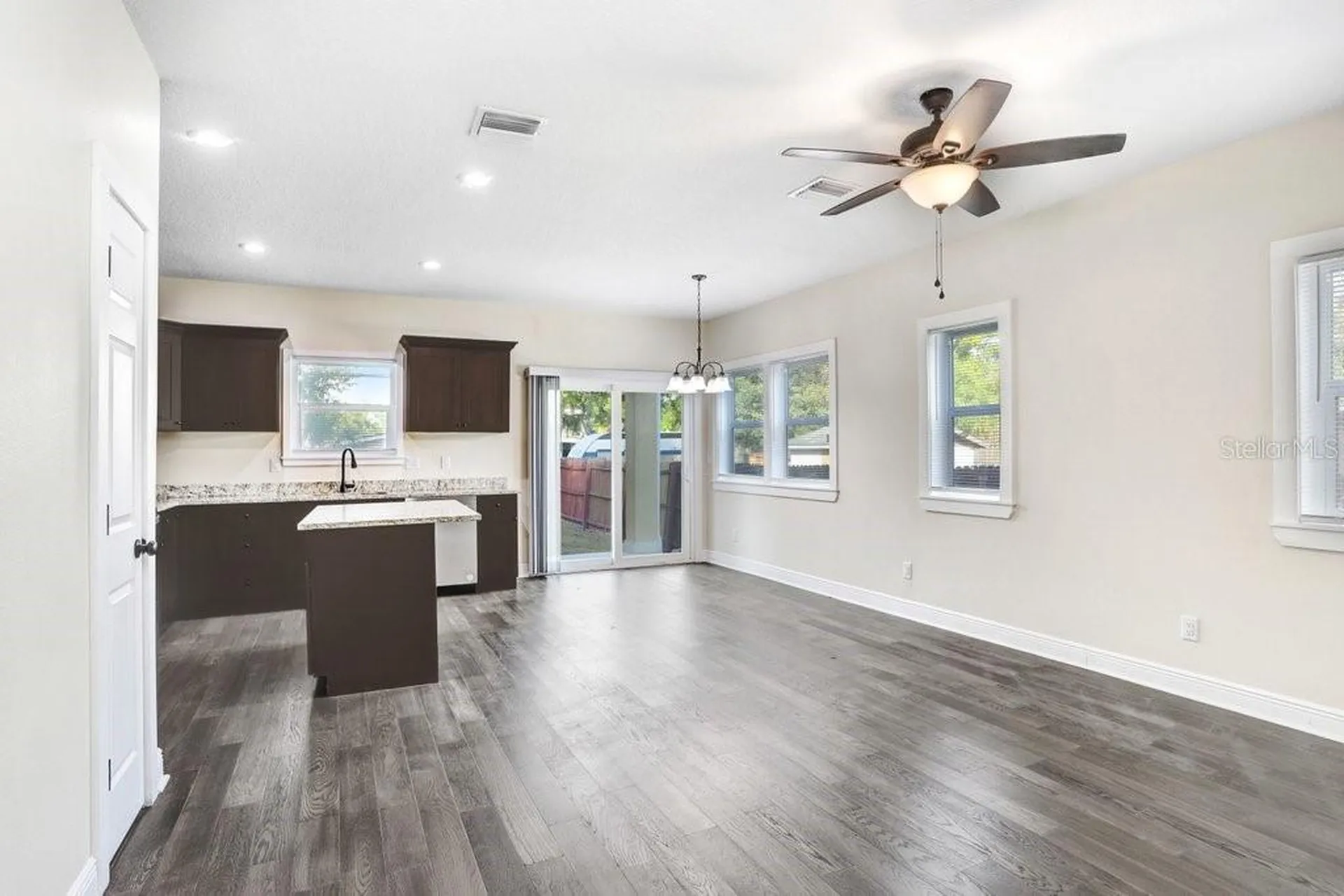 4209 W Woodlawn Avenue Tampa FL 33614
