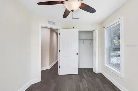 4209 W Woodlawn Avenue Tampa FL 33614