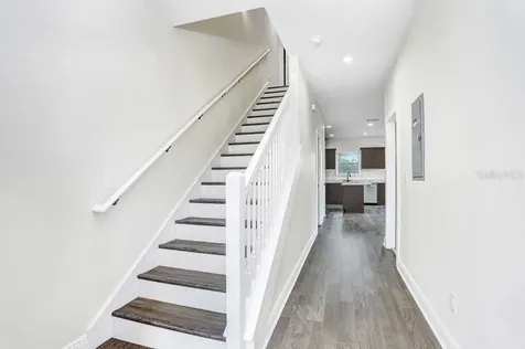 4209 W Woodlawn Avenue Tampa FL 33614
