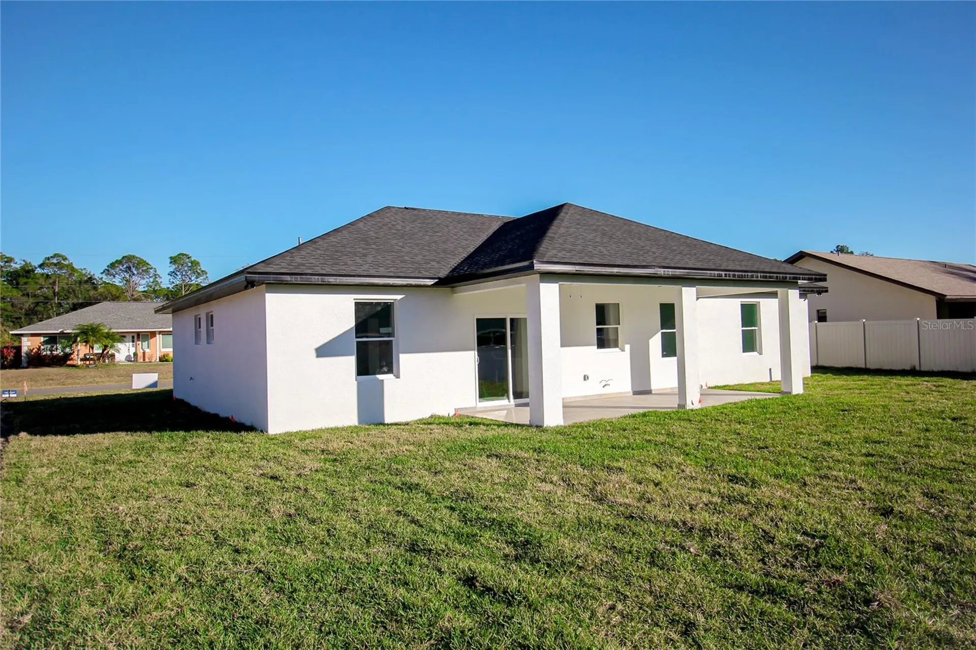 3915 El Rado Avenue Sebring FL 33872