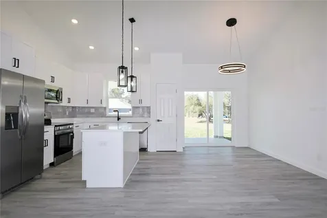 3915 El Rado Avenue Sebring FL 33872