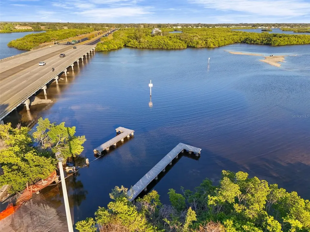 619 29th Street E Bradenton FL 34208
