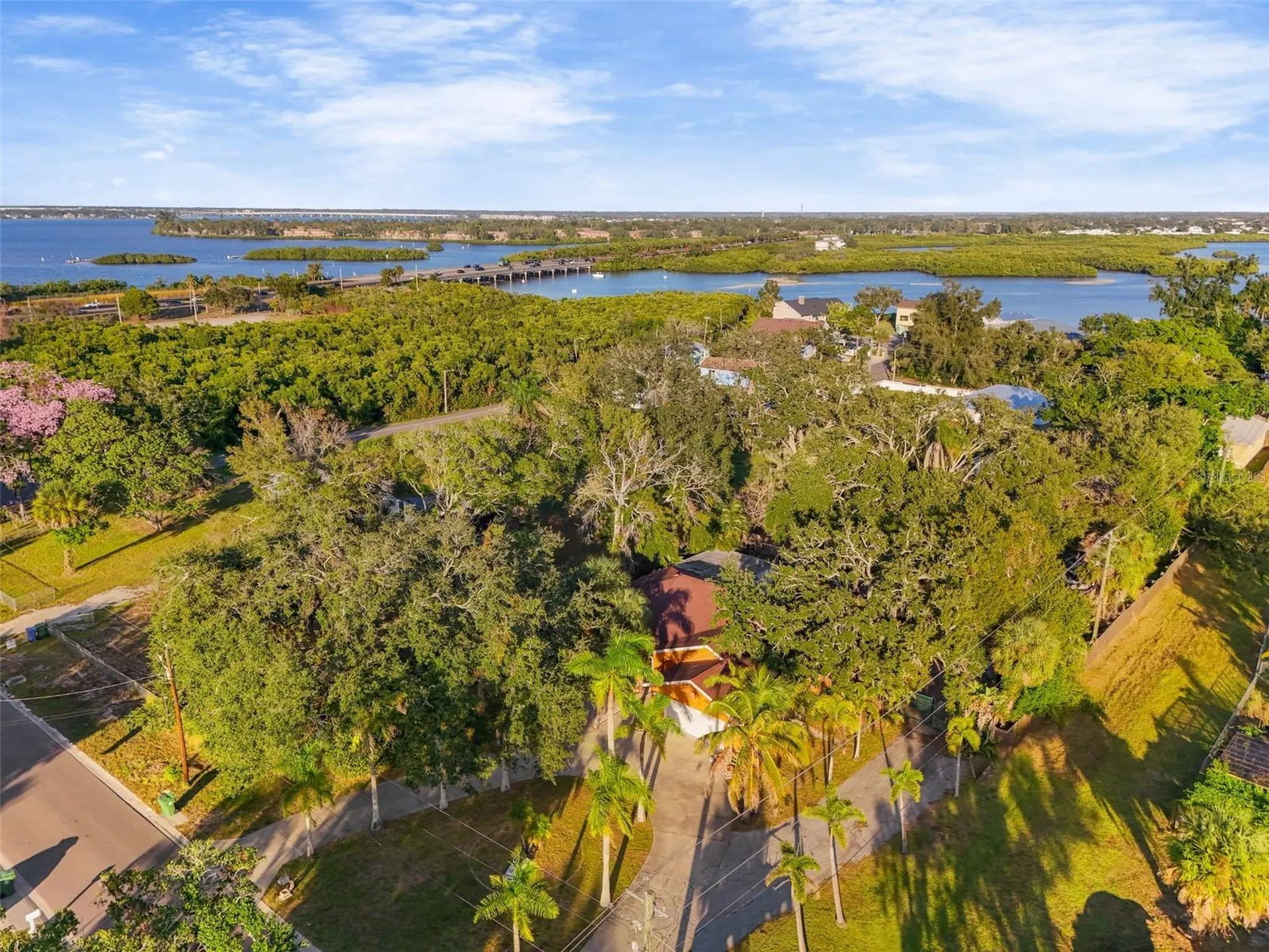619 29th Street E Bradenton FL 34208