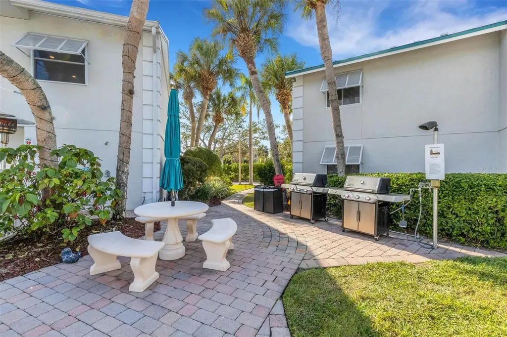 5661 Midnight Pass Road Sarasota FL 34242