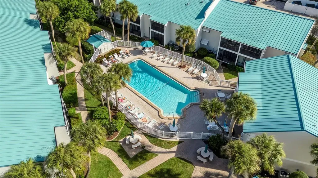 5661 Midnight Pass Road Sarasota FL 34242