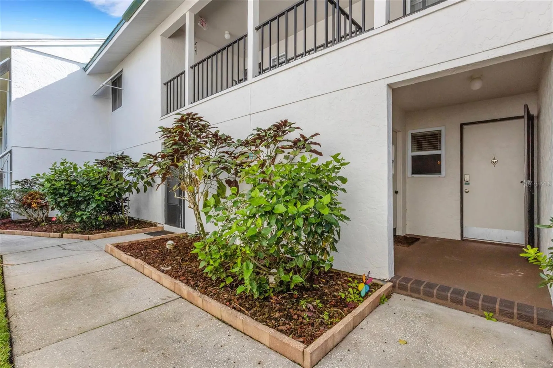 5661 Midnight Pass Road Sarasota FL 34242