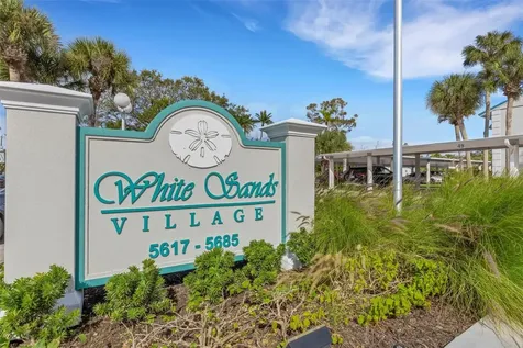 5661 Midnight Pass Road Sarasota FL 34242