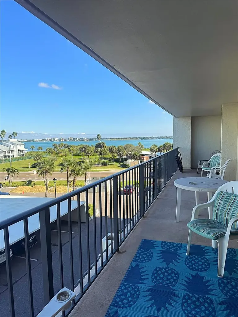 1480 Gulf Boulevard Clearwater Beach FL 33767