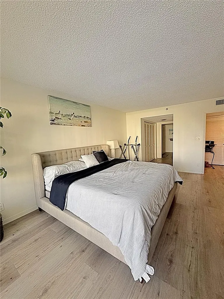 1480 Gulf Boulevard Clearwater Beach FL 33767
