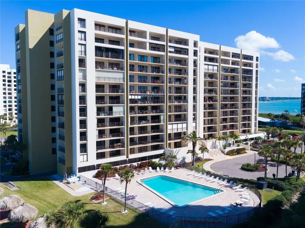 1480 Gulf Boulevard Clearwater Beach FL 33767