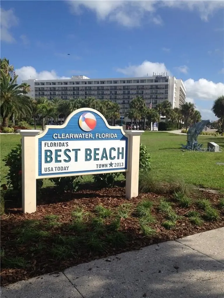 1480 Gulf Boulevard Clearwater Beach FL 33767