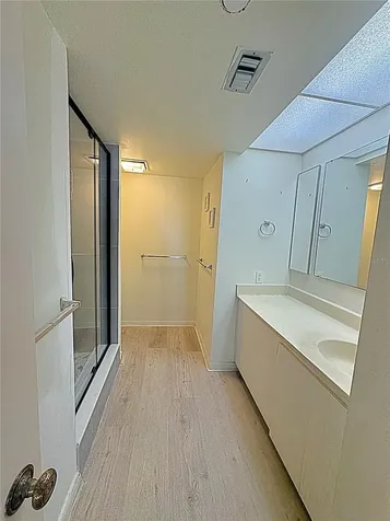 1480 Gulf Boulevard Clearwater Beach FL 33767