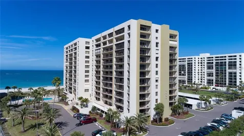 1480 Gulf Boulevard Clearwater Beach FL 33767