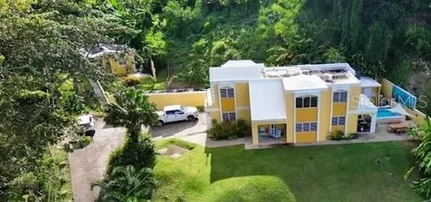 CARR#927 Sector Brazo Sec Kh7.6 Naguabo PR 00718