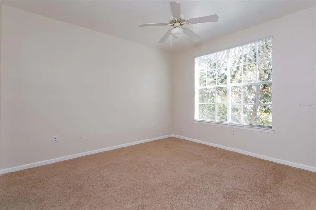 12849 Madison Point Circle Orlando FL 32821