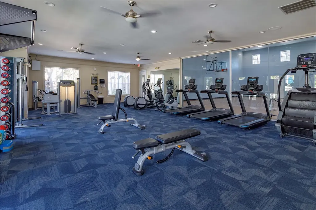12849 Madison Point Circle Orlando FL 32821