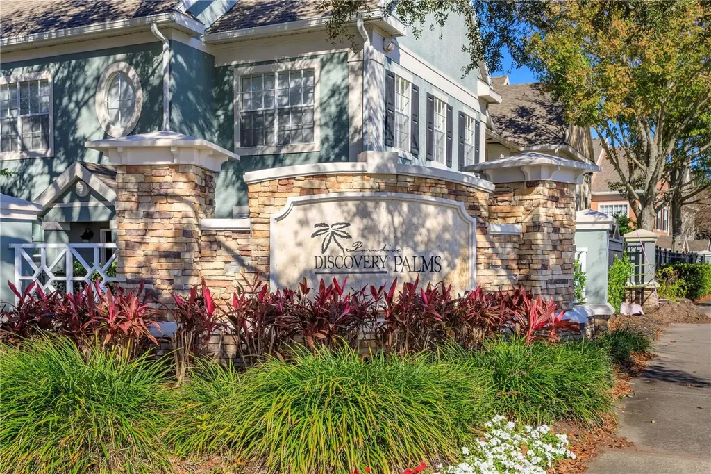 12849 Madison Point Circle Orlando FL 32821