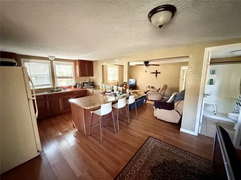 2318 Hibiscus Avenue Seffner FL 33584