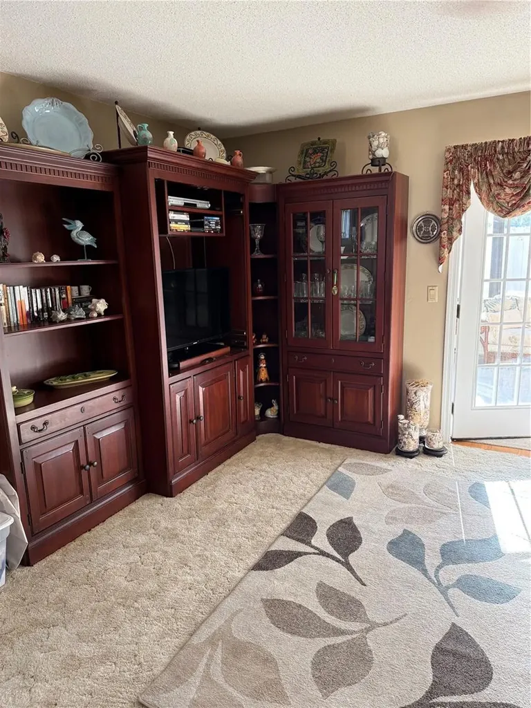 1924 S Riverside Drive Edgewater FL 32141