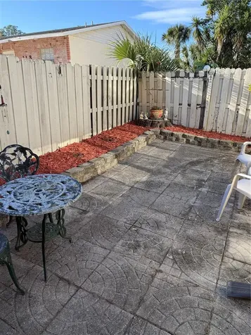 1924 S Riverside Drive Edgewater FL 32141