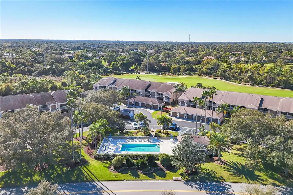 9641 Castle Point Drive Sarasota FL 34238