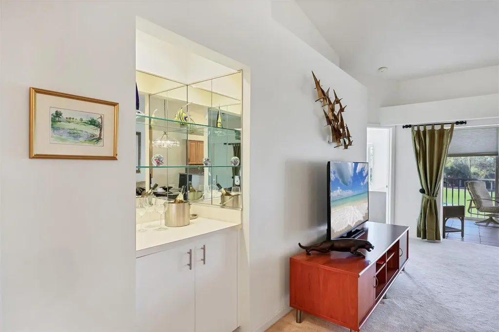9641 Castle Point Drive Sarasota FL 34238