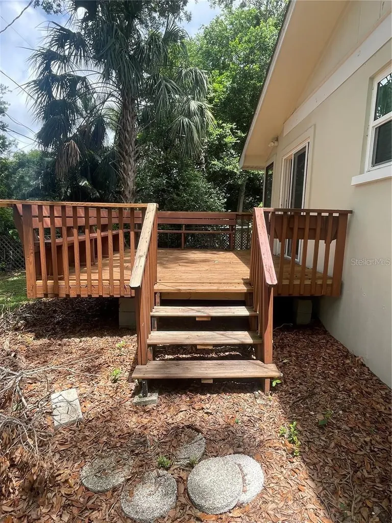 1536 Illinois Road Clearwater FL 33756