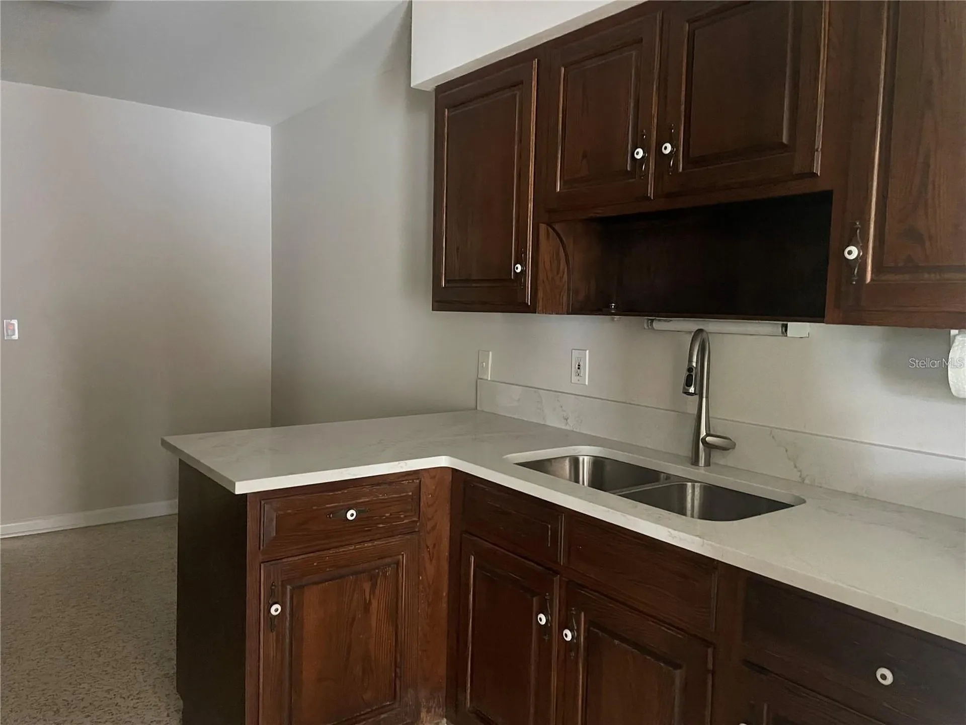 1536 Illinois Road Clearwater FL 33756