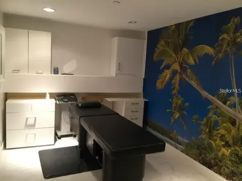 8810 Commodity Circle Orlando FL 32819