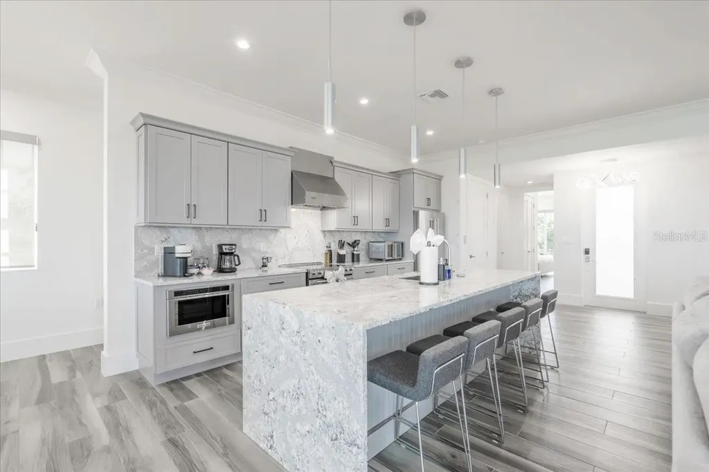 810 39th Street Gulf Marathon FL 33050