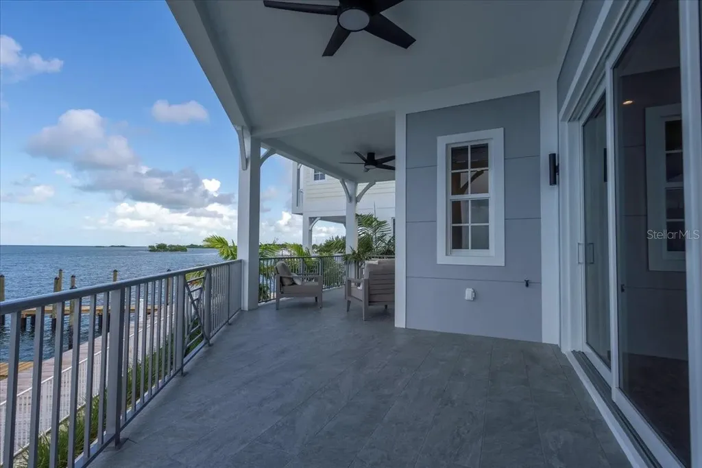 810 39th Street Gulf Marathon FL 33050