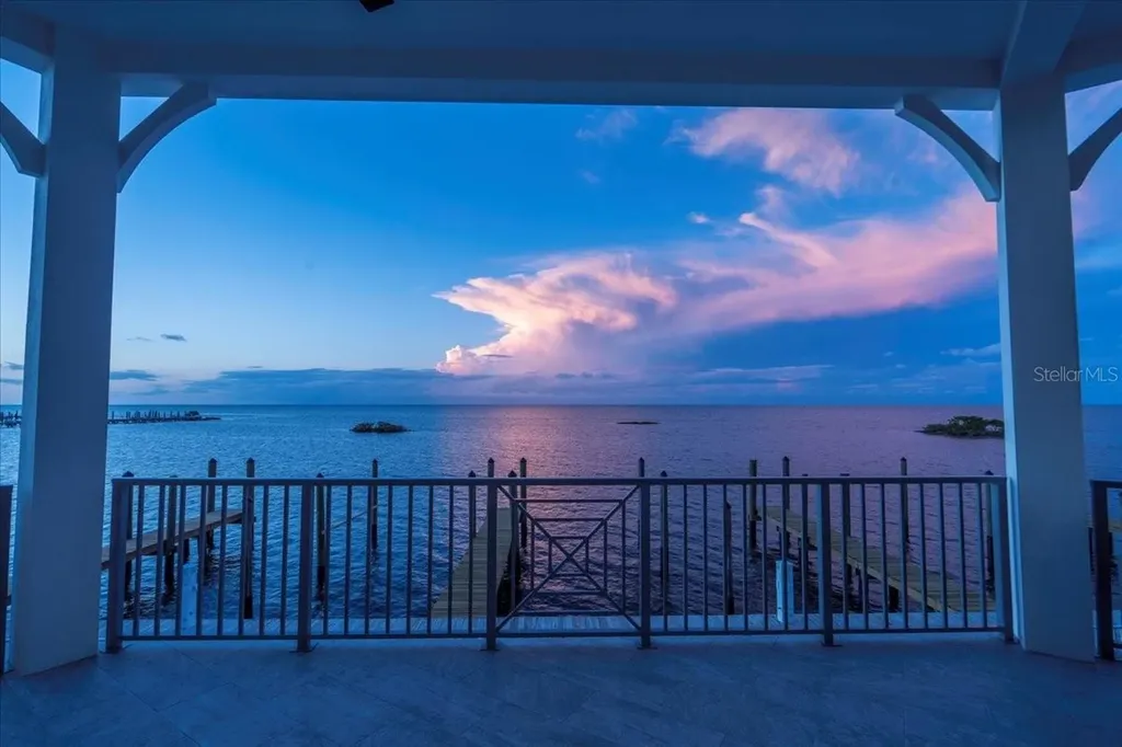 810 39th Street Gulf Marathon FL 33050