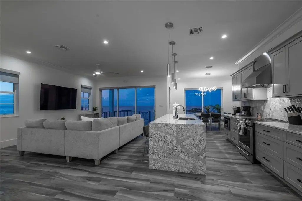 810 39th Street Gulf Marathon FL 33050