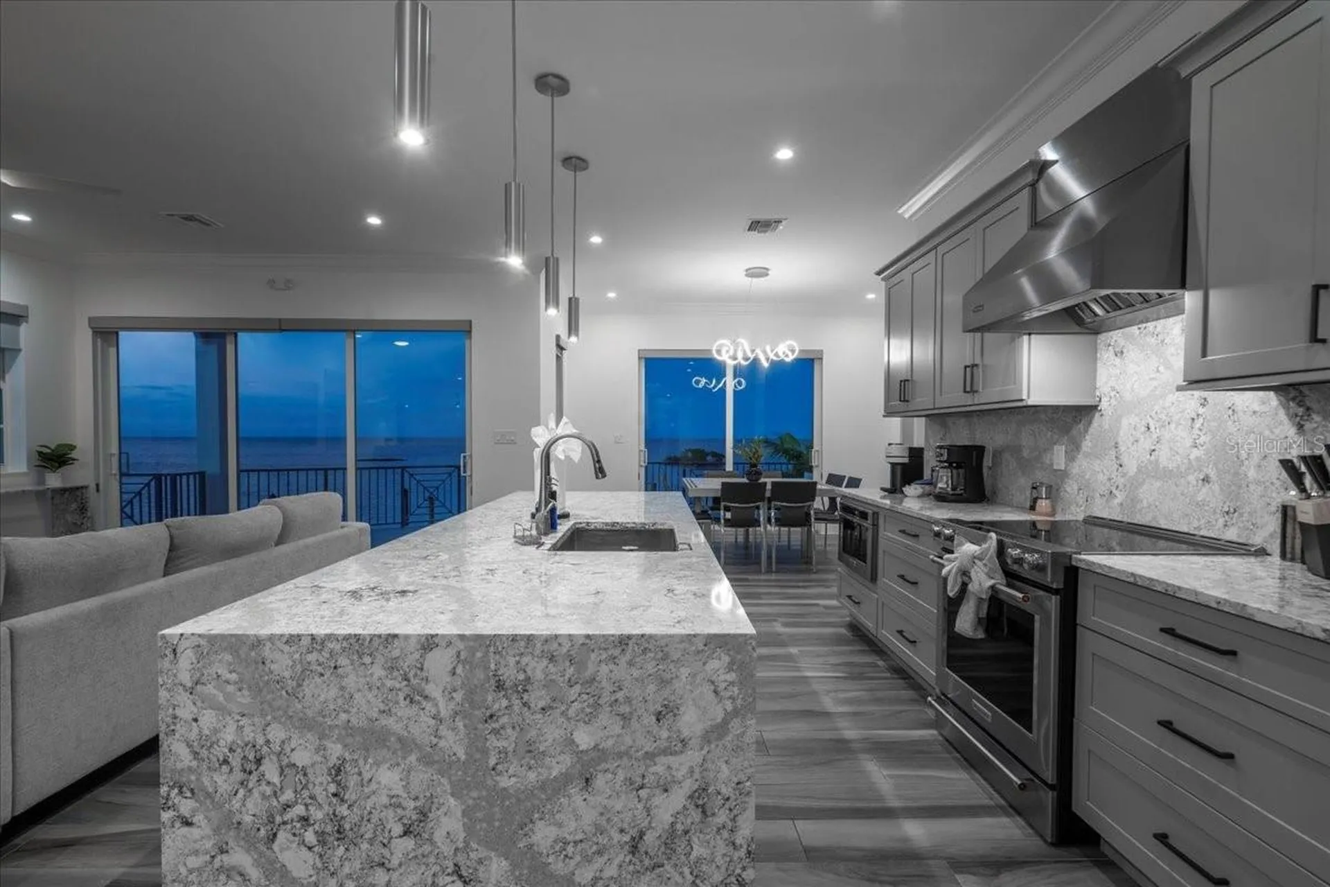 810 39th Street Gulf Marathon FL 33050