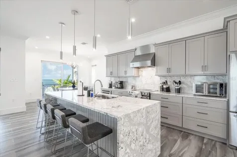 810 39th Street Gulf Marathon FL 33050