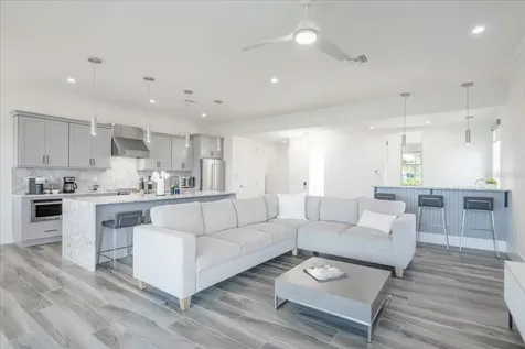810 39th Street Gulf Marathon FL 33050