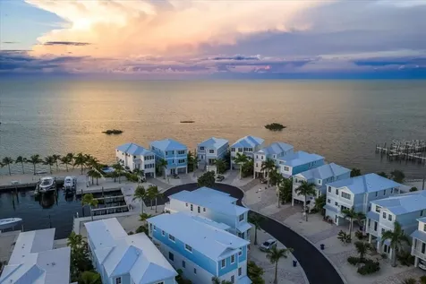 810 39th Street Gulf Marathon FL 33050