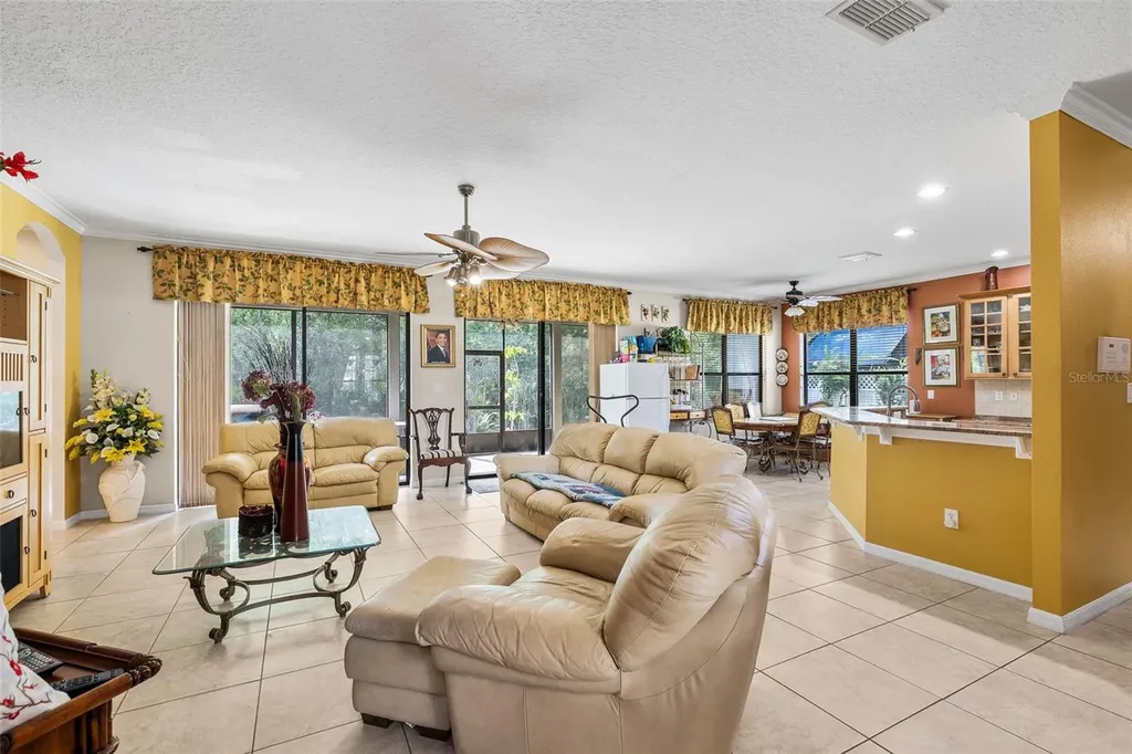 1425 Amaryllis Circle Orlando FL 32825