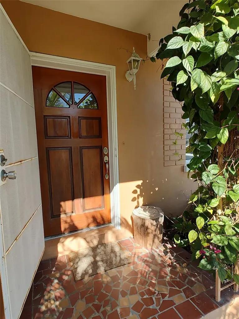 1332 Buckingham Drive Clearwater FL 33756