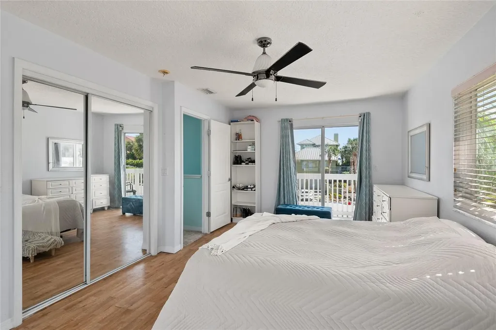 1422 N Atlantic Avenue New Smyrna Beach FL 32169
