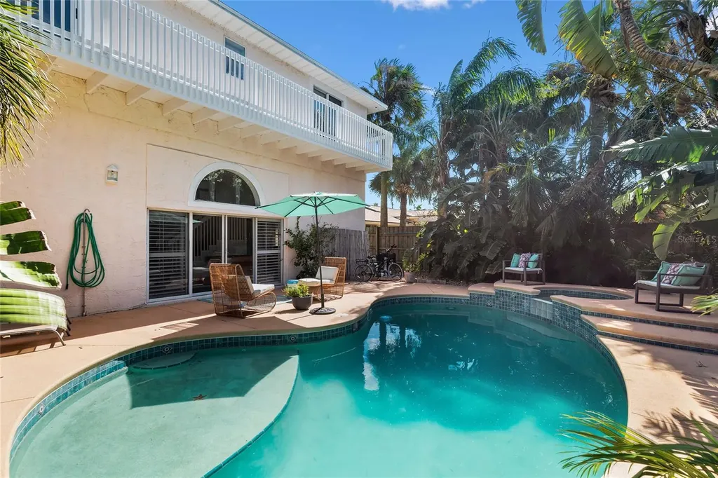 1422 N Atlantic Avenue New Smyrna Beach FL 32169