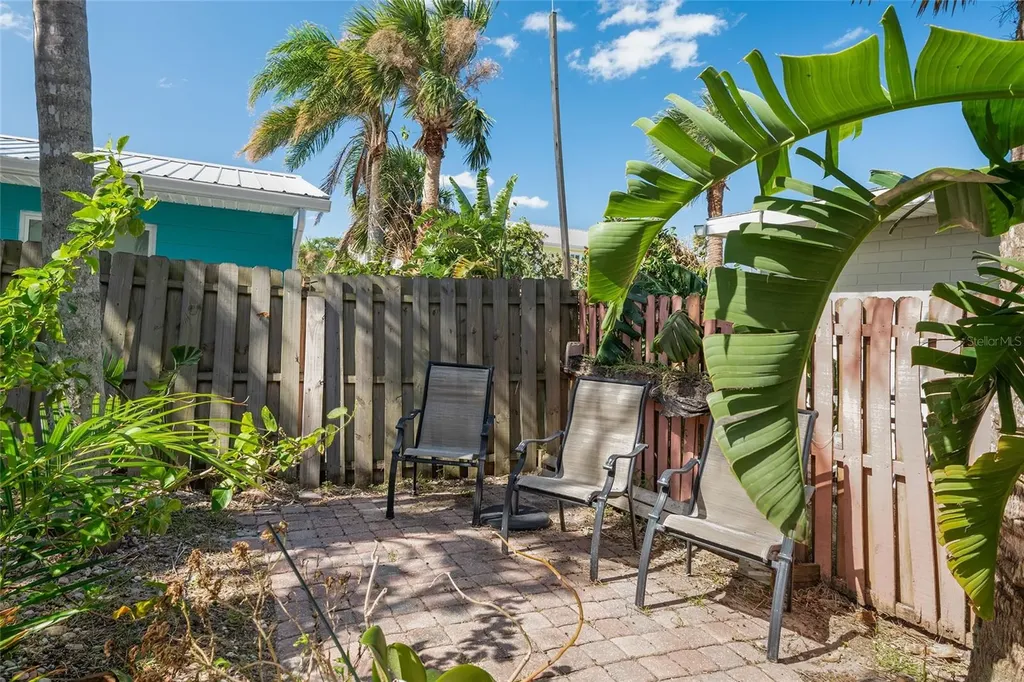 1422 N Atlantic Avenue New Smyrna Beach FL 32169
