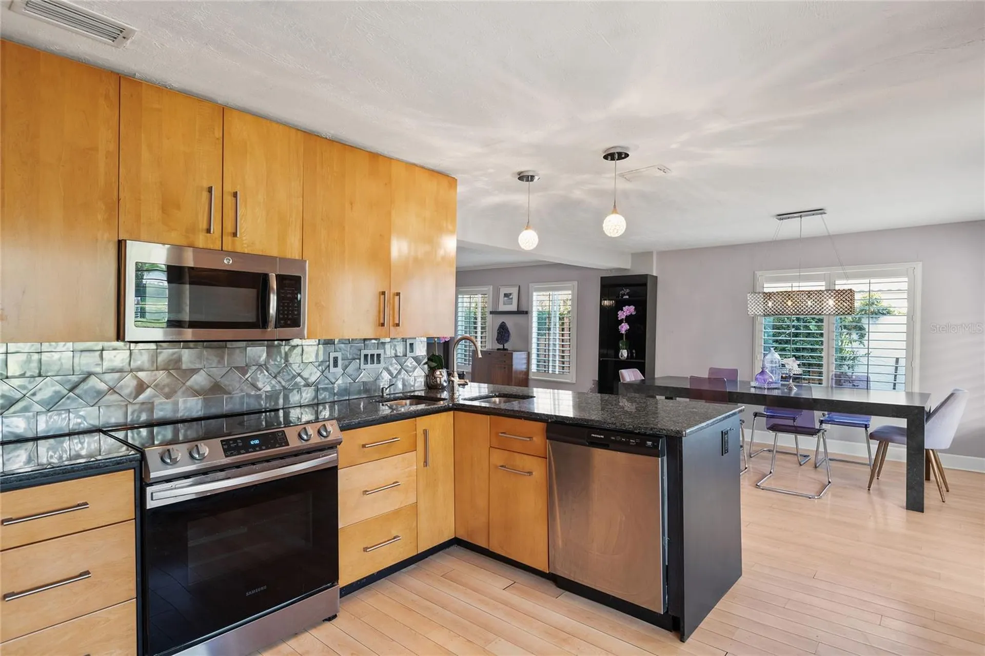 1422 N Atlantic Avenue New Smyrna Beach FL 32169