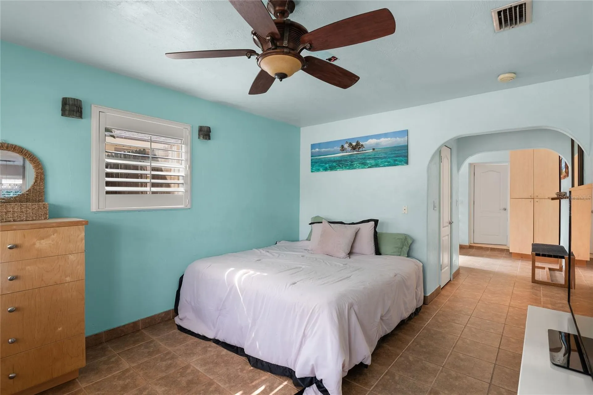 1422 N Atlantic Avenue New Smyrna Beach FL 32169