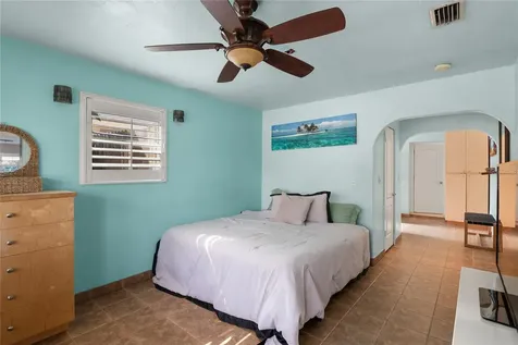 1422 N Atlantic Avenue New Smyrna Beach FL 32169