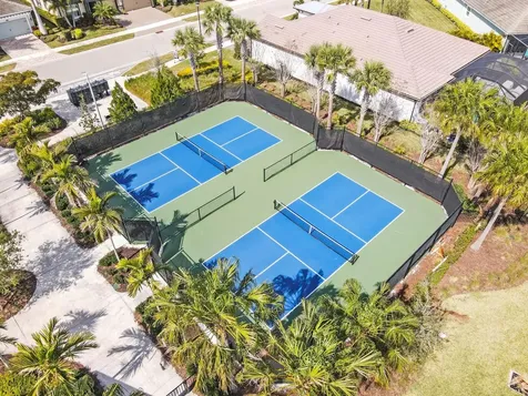 8605 Rain Song Road Sarasota FL 34238