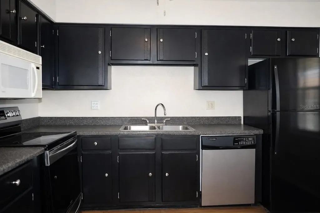 130 E Johnson Avenue Lake Wales FL 33853